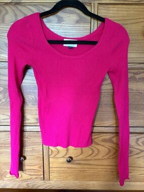 Universal Thread Hot Pink Ribbed Scoop-Neck Long Sleeve Top